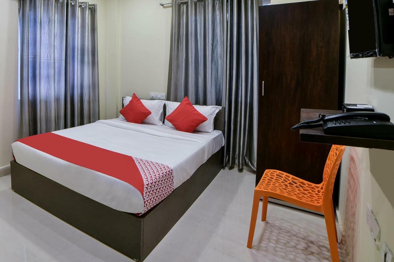 Oyo 16606 Iconic Living Hyderabad Exterior foto